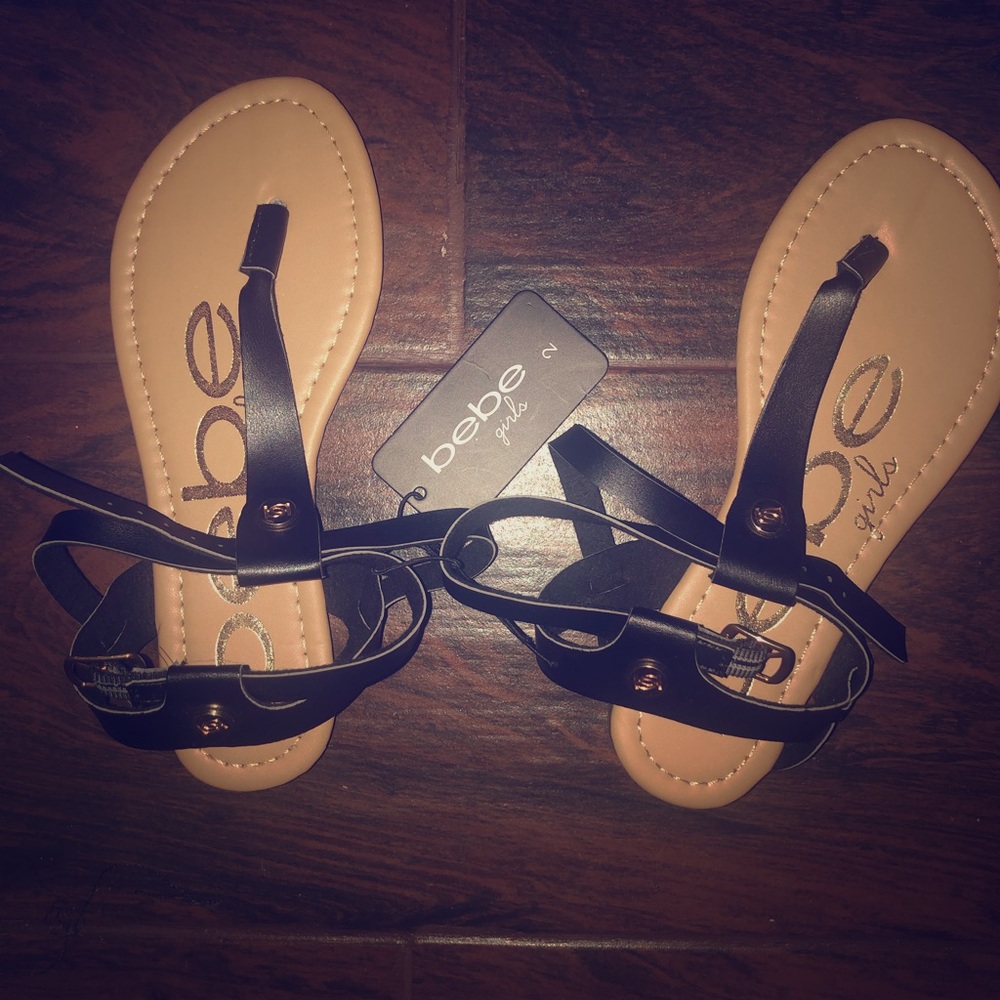 💜Brand New BeBe Sandals Girls Sz2💜